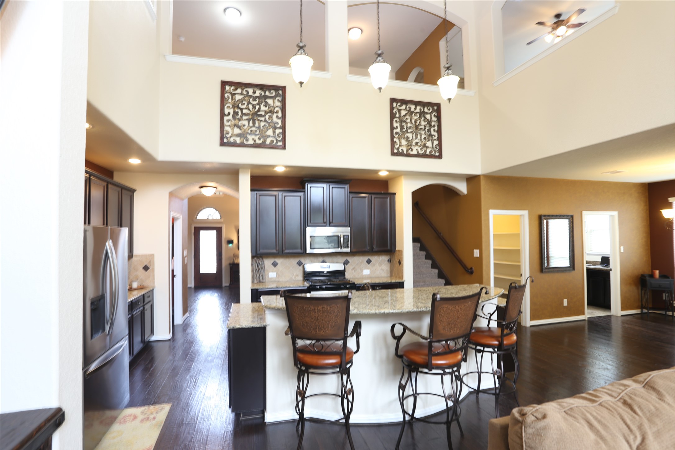 2033 Brodie Lane Conroe, TX 77301 - Photo 10 of 39