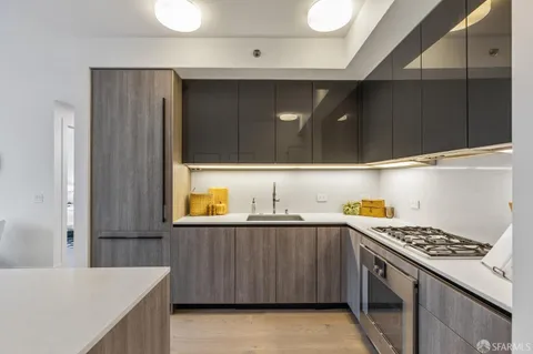 $945,000 | 338 Main Street, Unit 8H, San Francisco, CA 94105