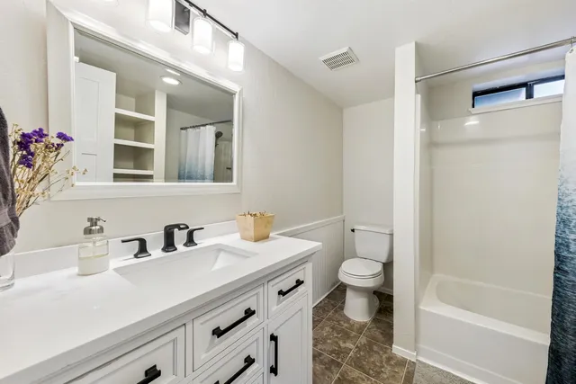 $999,000 | 14579 Northwoods Boulevard, Truckee, CA 96161