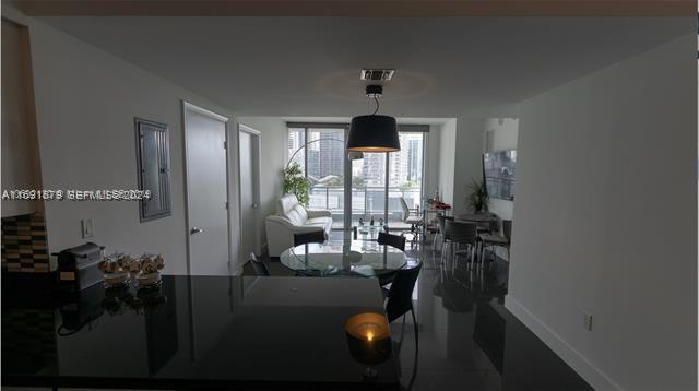 92 Southwest 3rd Street, Unit 1802 Miami, FL 33130 - Photo 3 of 19