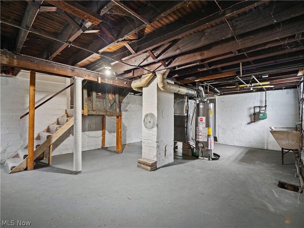 4710 Birchwood Road Cleveland, OH 44125 - Photo 28 of 31
