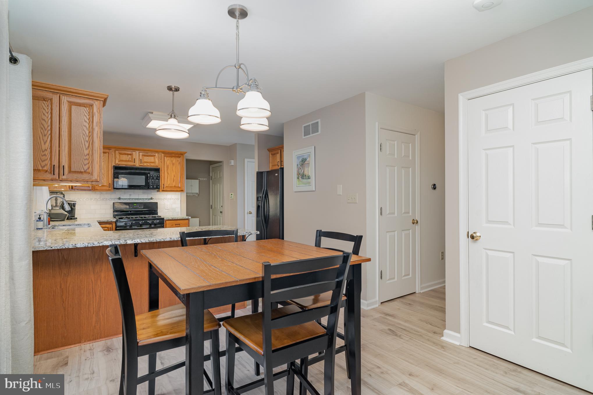 383 Limestone Road Carlisle, PA 17015 - Photo 11 of 33 Gallery Image 11
