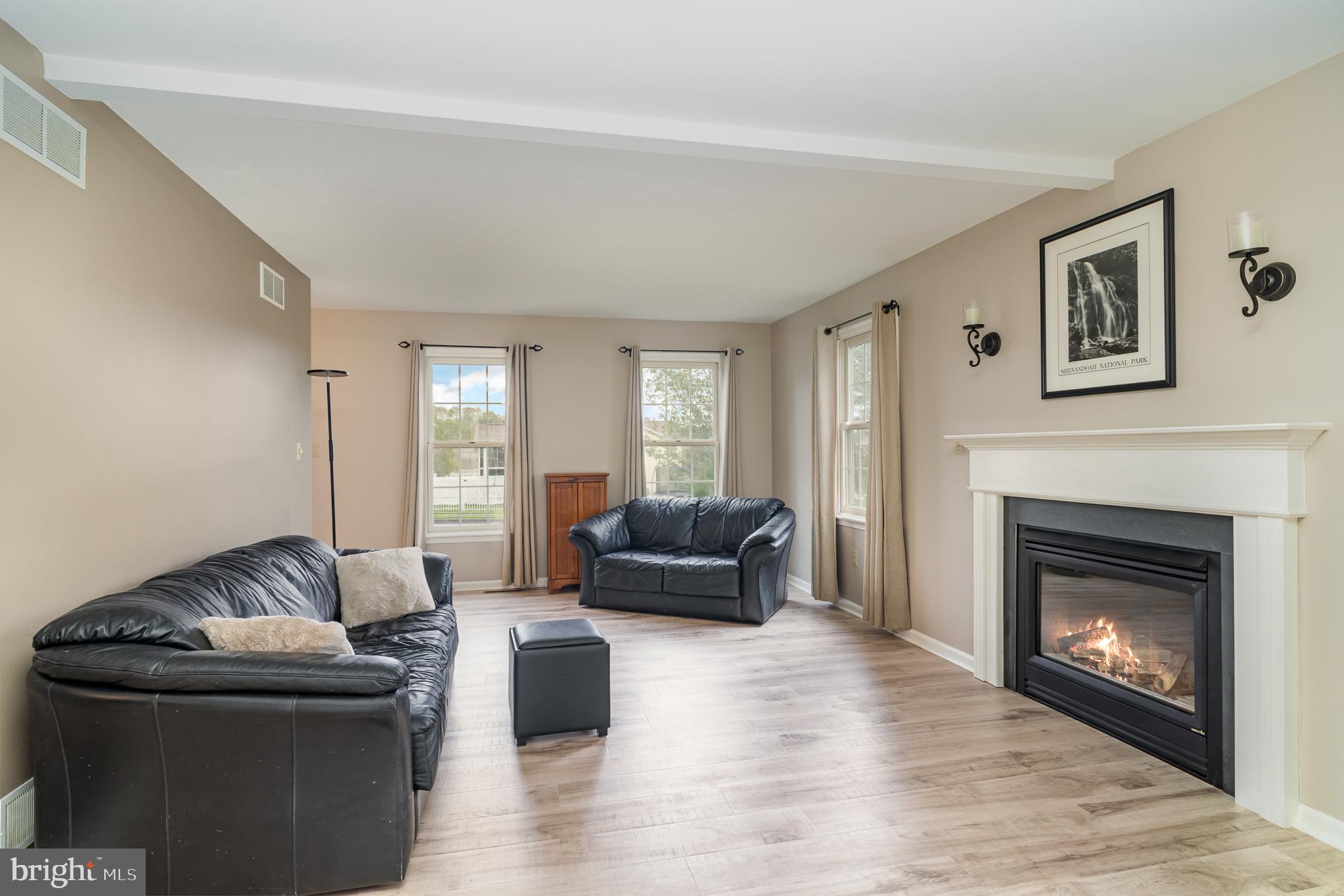 383 Limestone Road Carlisle, PA 17015 - Photo 6 of 33 Gallery Image 6