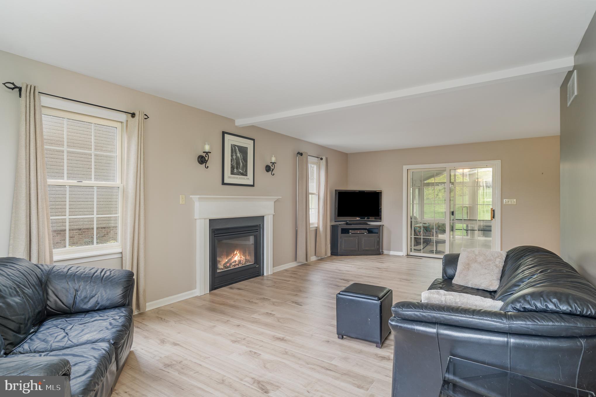 383 Limestone Road Carlisle, PA 17015 - Photo 7 of 33 Gallery Image 7