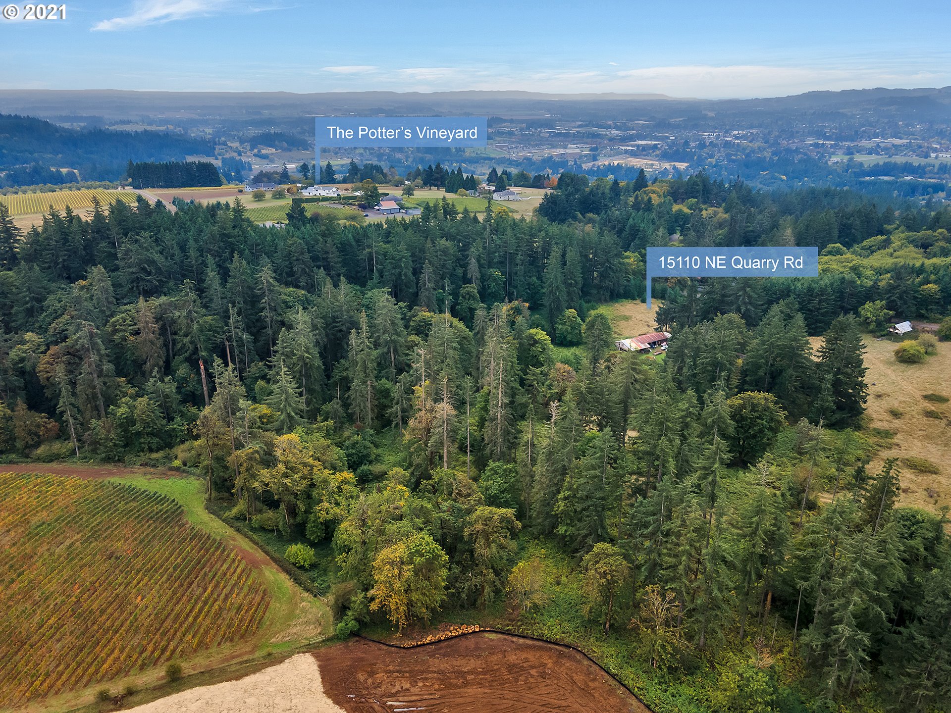 15110 Northeast Quarry Road Newberg, OR 97132 - Photo 2 of 31 Gallery Image 2