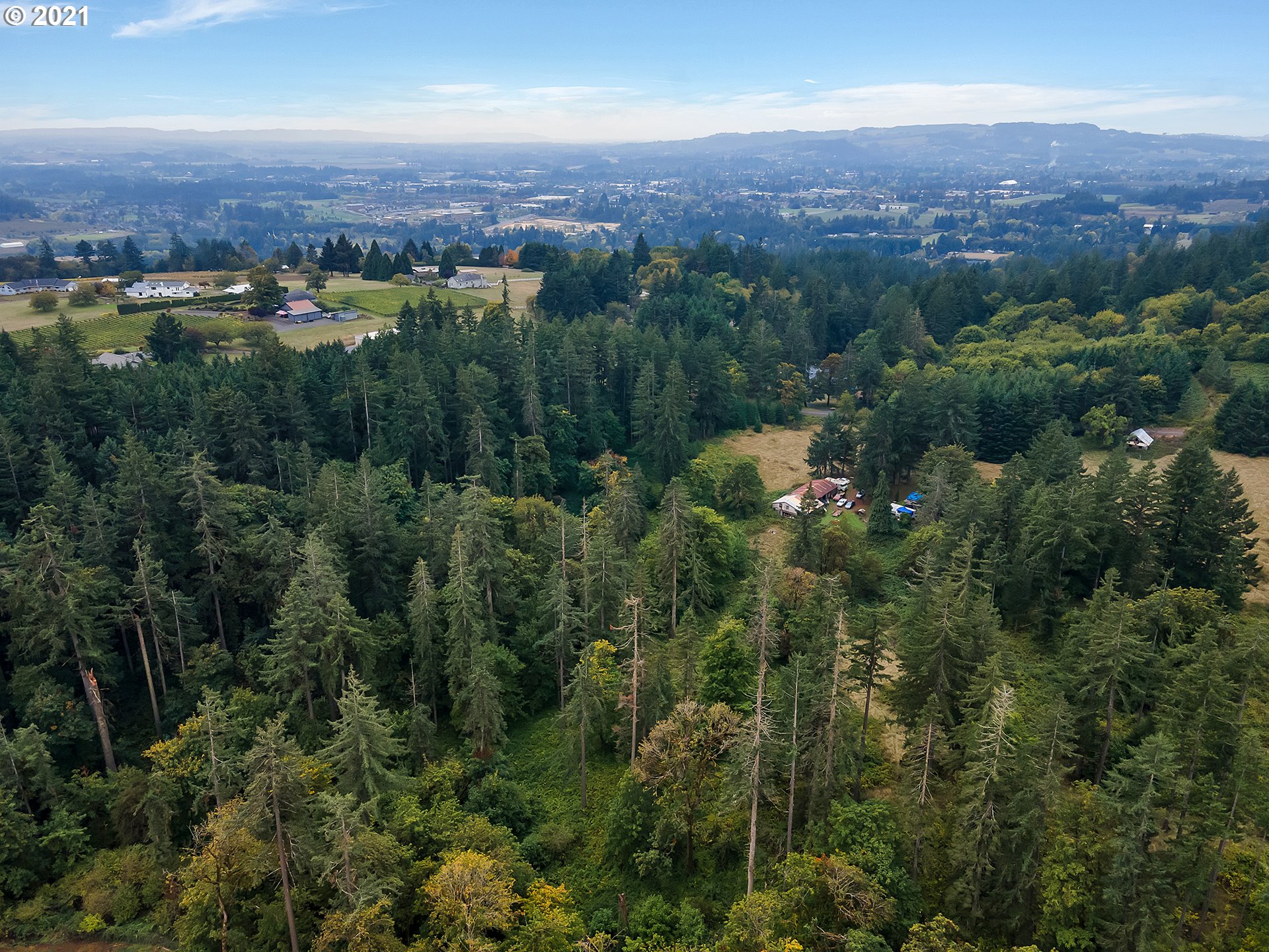 15110 Northeast Quarry Road Newberg, OR 97132 - Photo 11 of 31 Gallery Image 11