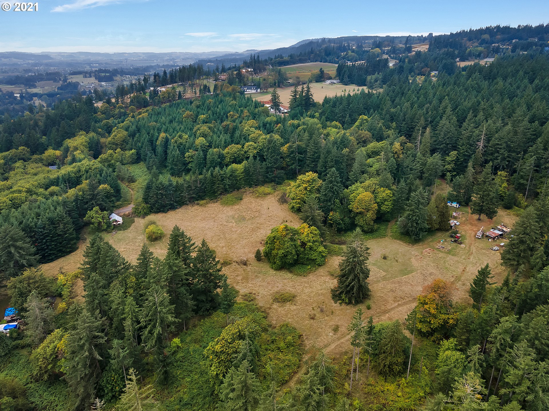 15110 Northeast Quarry Road Newberg, OR 97132 - Photo 13 of 31 Gallery Image 13