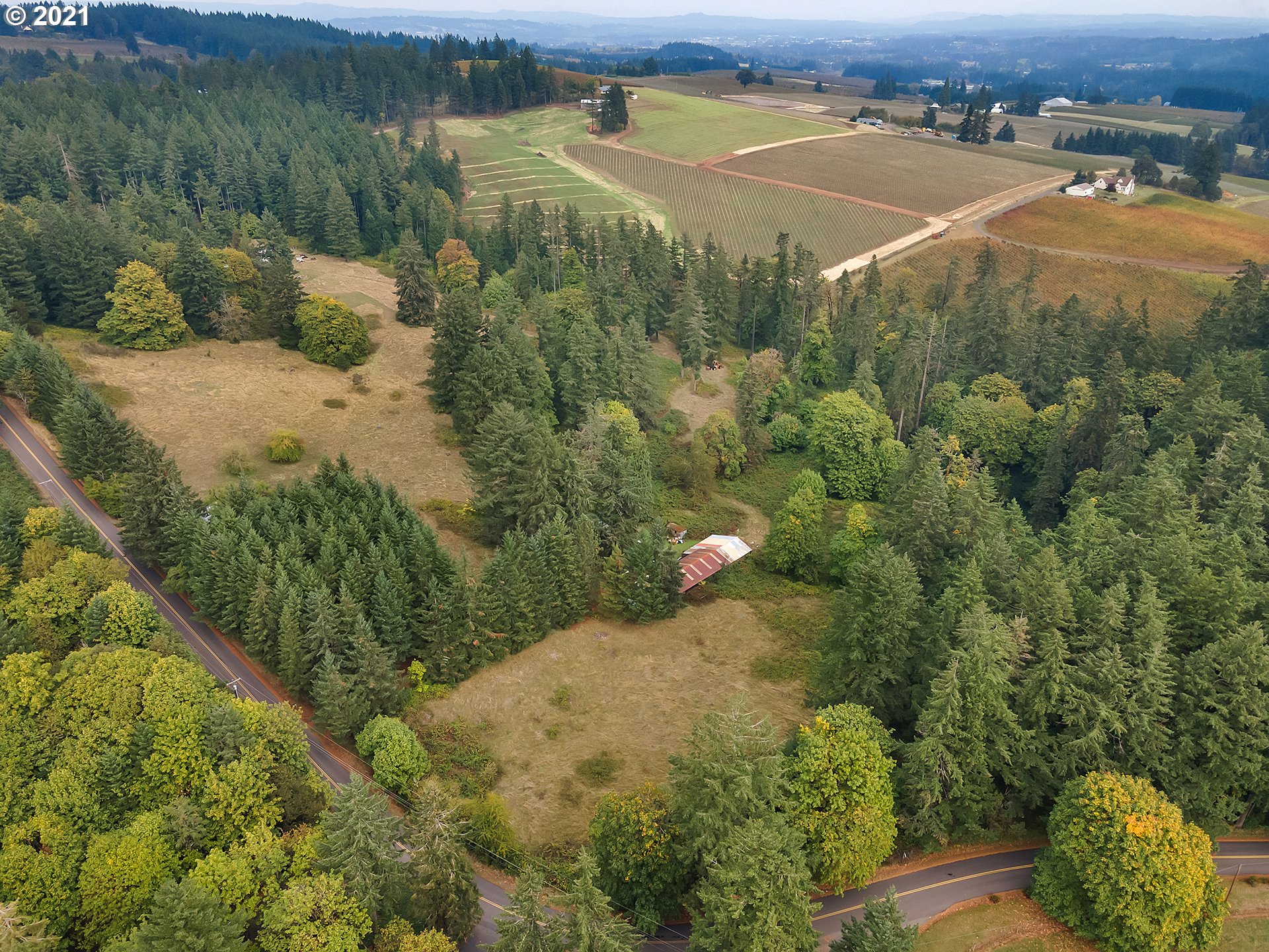15110 Northeast Quarry Road Newberg, OR 97132 - Photo 3 of 31 Gallery Image 3