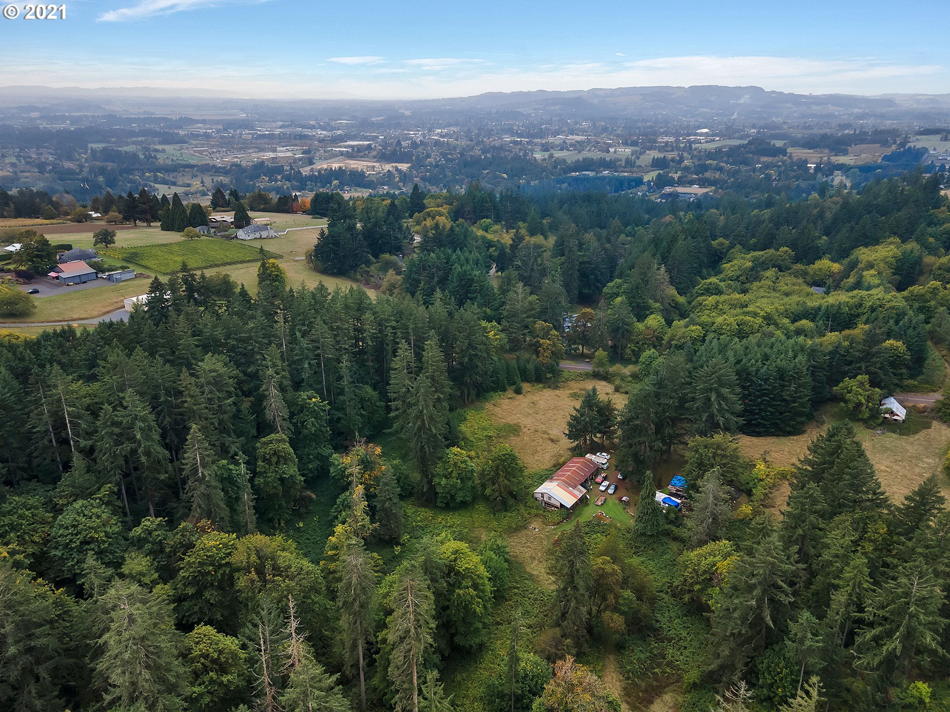 15110 Northeast Quarry Road Newberg, OR 97132 - Photo 7 of 31 Gallery Image 7