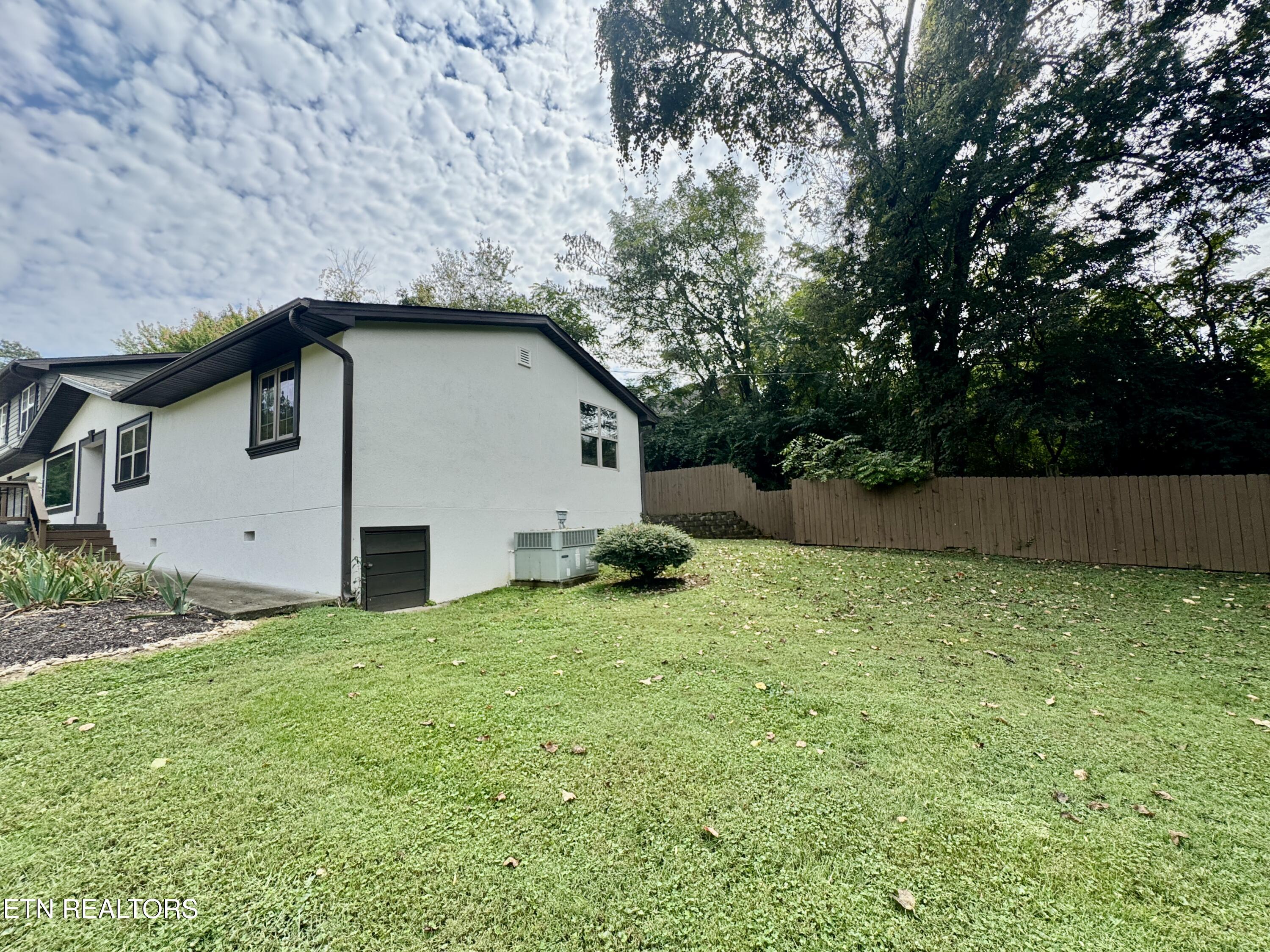 510 Loop Road Knoxville, TN 37934 - Photo 12 of 60 18