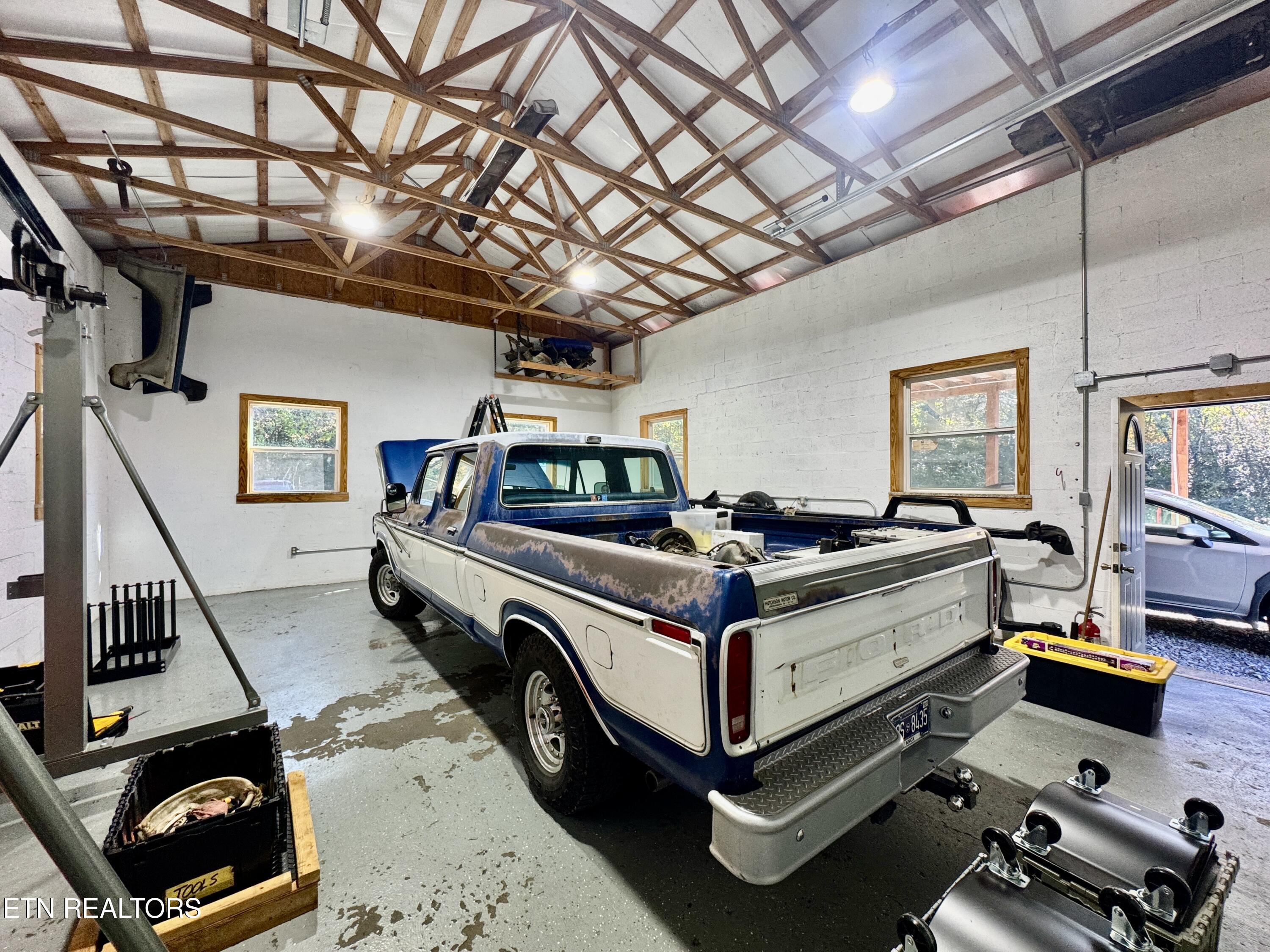 510 Loop Road Knoxville, TN 37934 - Photo 23 of 60 37