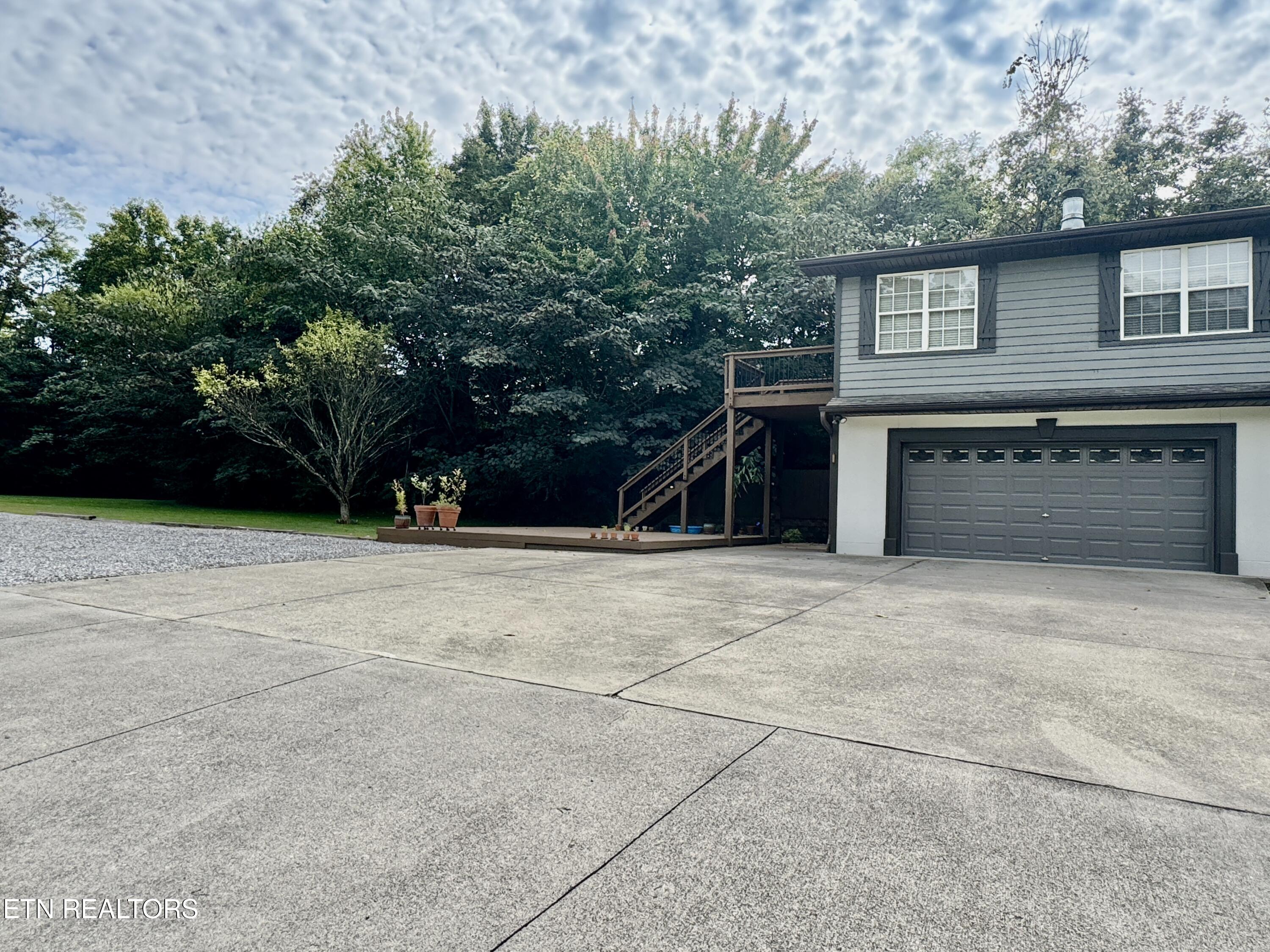 510 Loop Road Knoxville, TN 37934 - Photo 6 of 60 9