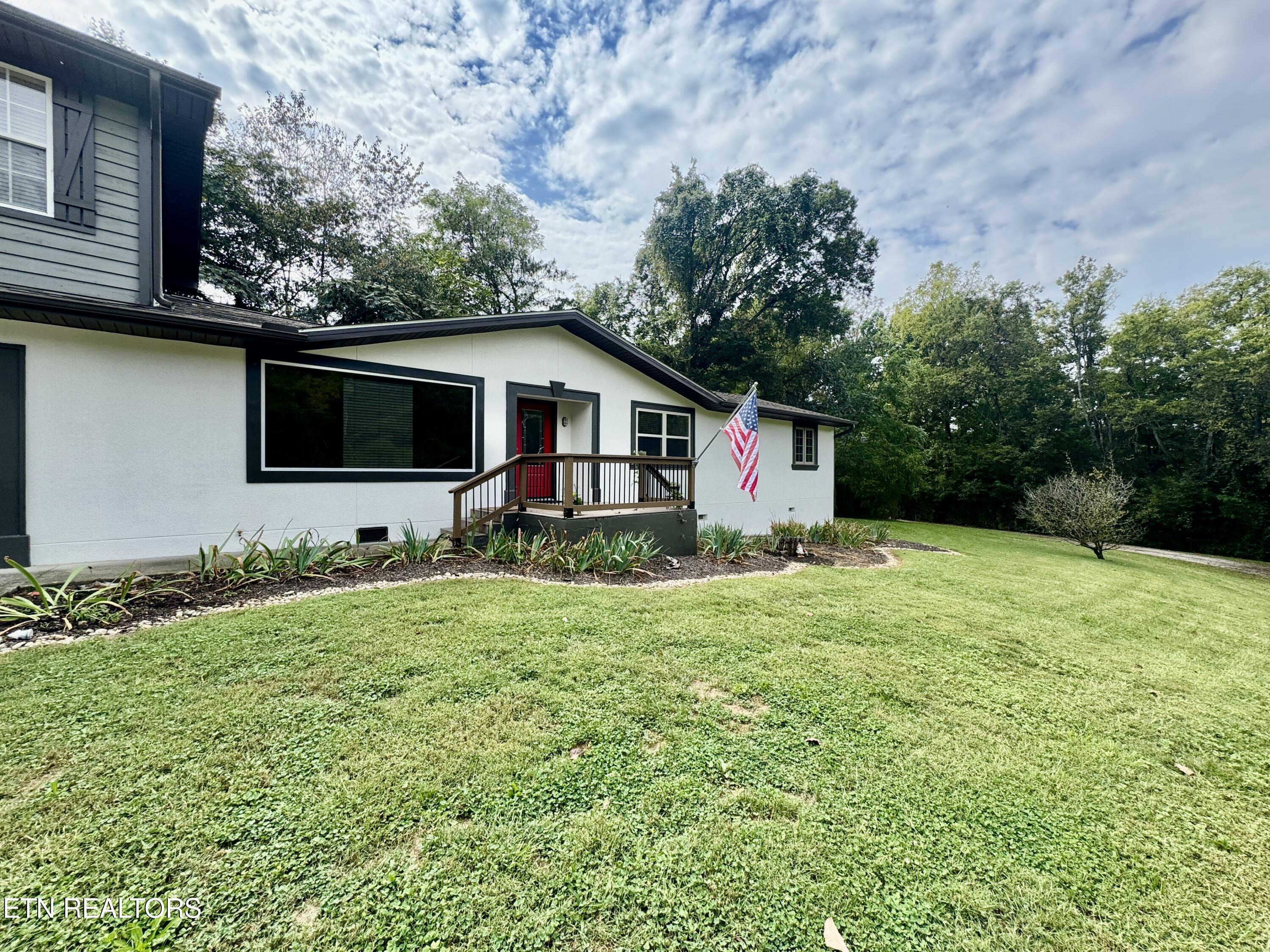 510 Loop Road Knoxville, TN 37934 - Photo 8 of 60 12