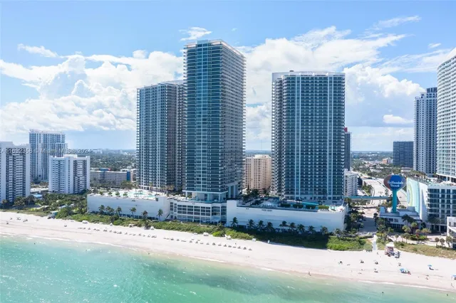 $4,500 | 1830 South Ocean Drive, Unit 2505, Hallandale Beach, FL 33009