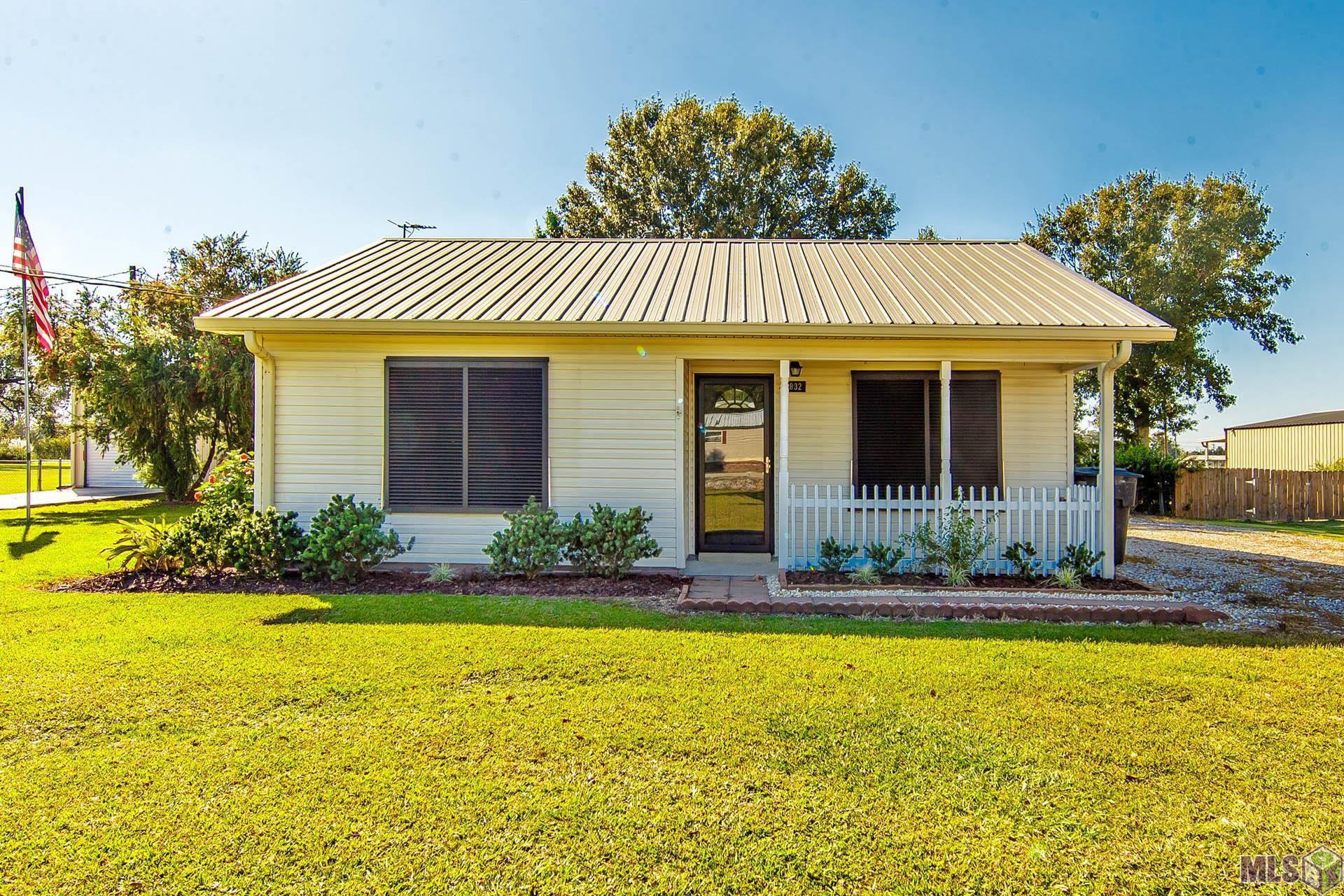 2832 Savanne Road Houma, LA 70360 - Photo 1 of 14 Gallery Image 1