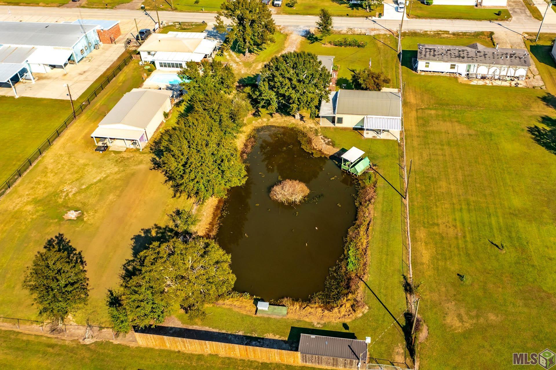 2832 Savanne Road Houma, LA 70360 - Photo 2 of 14 Gallery Image 2