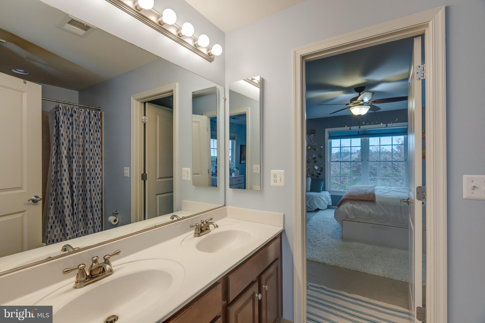 42426 Rising Moon Place Brambleton, VA 20148 - Photo 34 of 62 Gallery Image 34