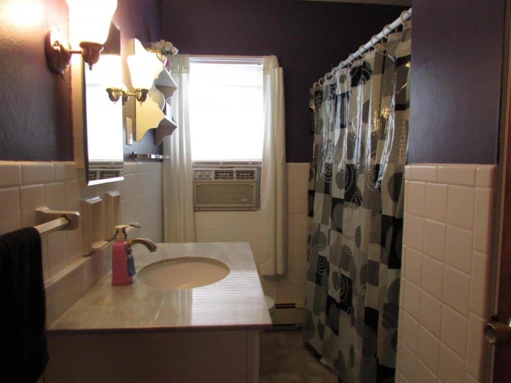 2805 Country Club Road Endwell, NY 13760 - Photo 13 of 19 Gallery Image 13