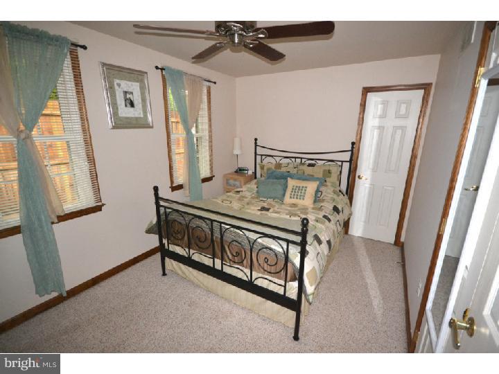 1713 Snyder Road Green Lane, PA 18054 - Photo 11 of 18 Gallery Image 11