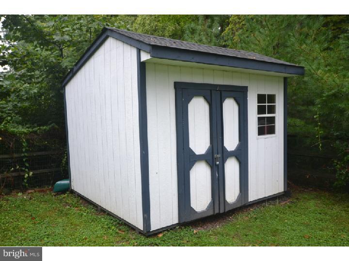 1713 Snyder Road Green Lane, PA 18054 - Photo 14 of 18 Gallery Image 14