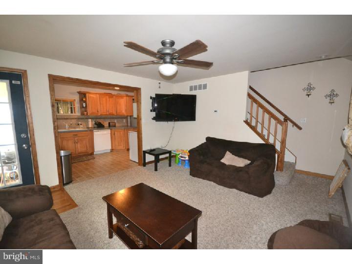 1713 Snyder Road Green Lane, PA 18054 - Photo 7 of 18 Gallery Image 7