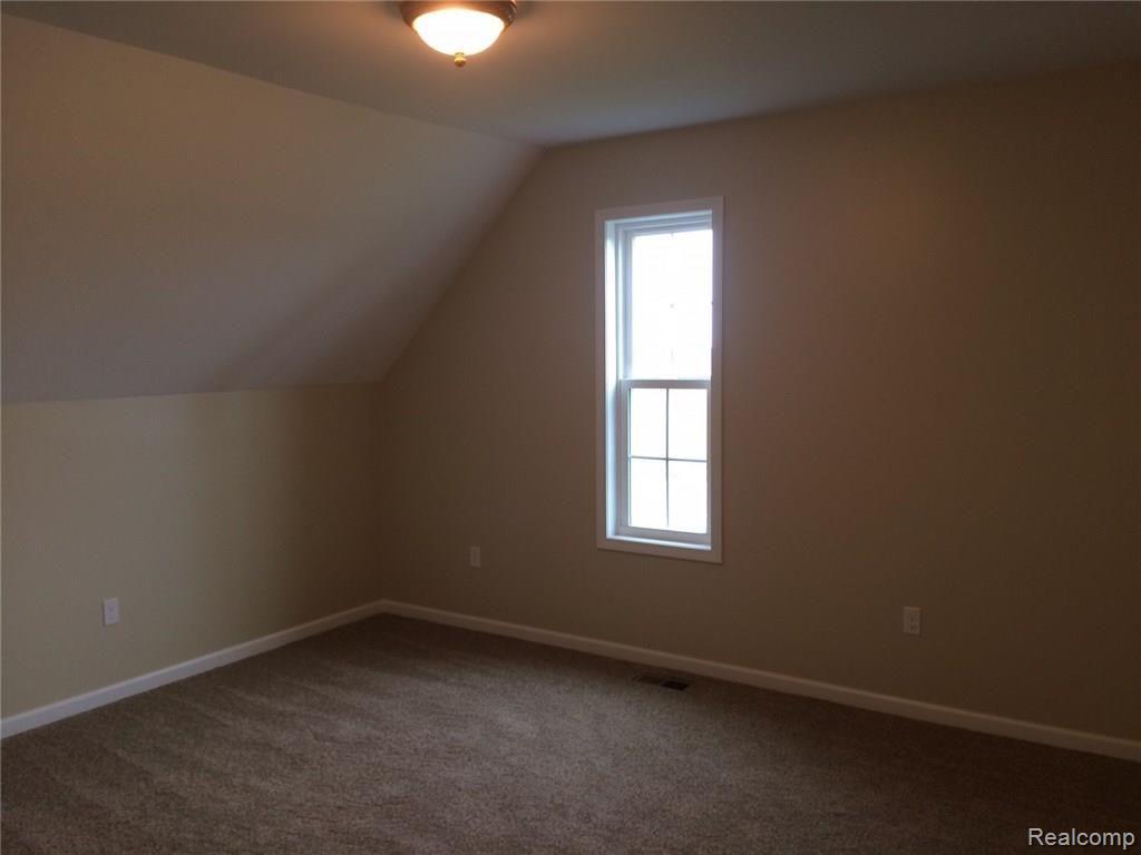 6437 Emmett Road Yale, MI 48097 - Photo 16 of 32 IMG_2079.JPG