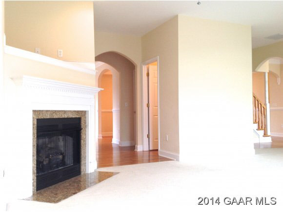 42 Oxford Road Fishersville, VA 22939 - Photo 6 of 30 Gallery Image 6