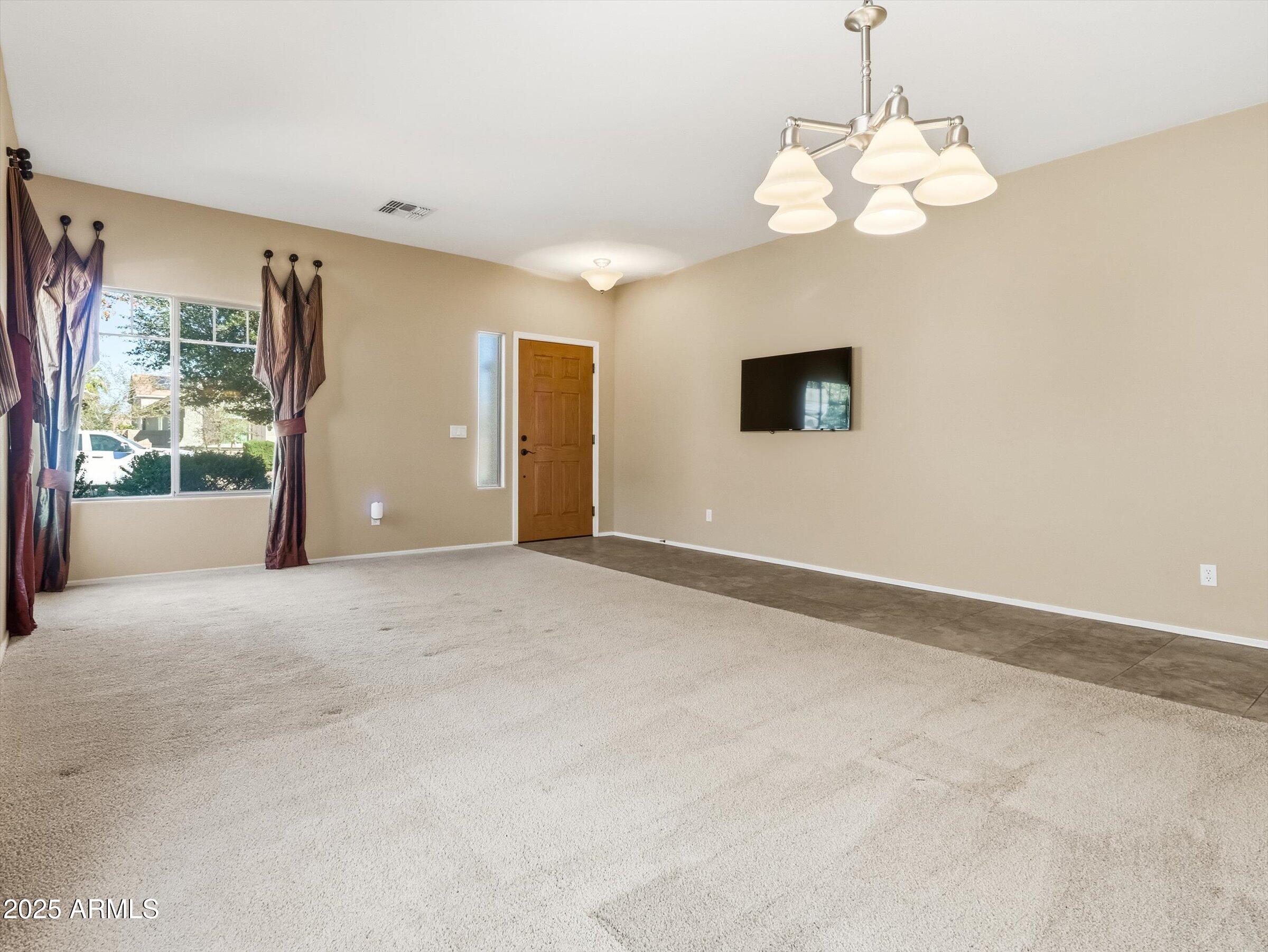 43917 Stonecreek Road Maricopa, AZ 85139 - Photo 6 of 37 STONECREEK