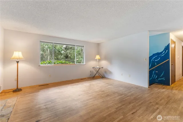 $450,000 | 2503 Natalie Lane, Steilacoom, WA 98388