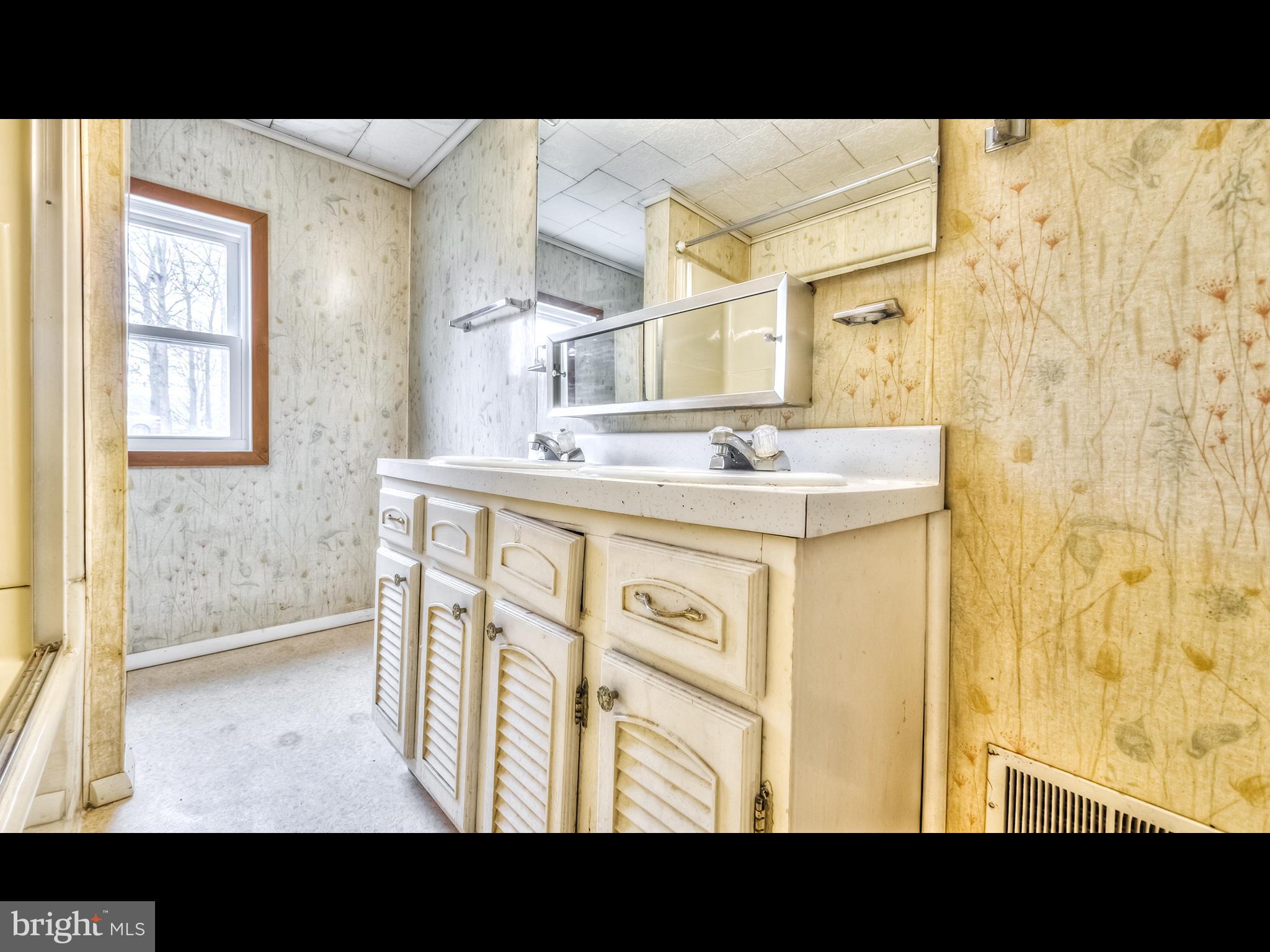 281 Reynolds Mill Road York, PA 17403 - Photo 14 of 33 Gallery Image 14