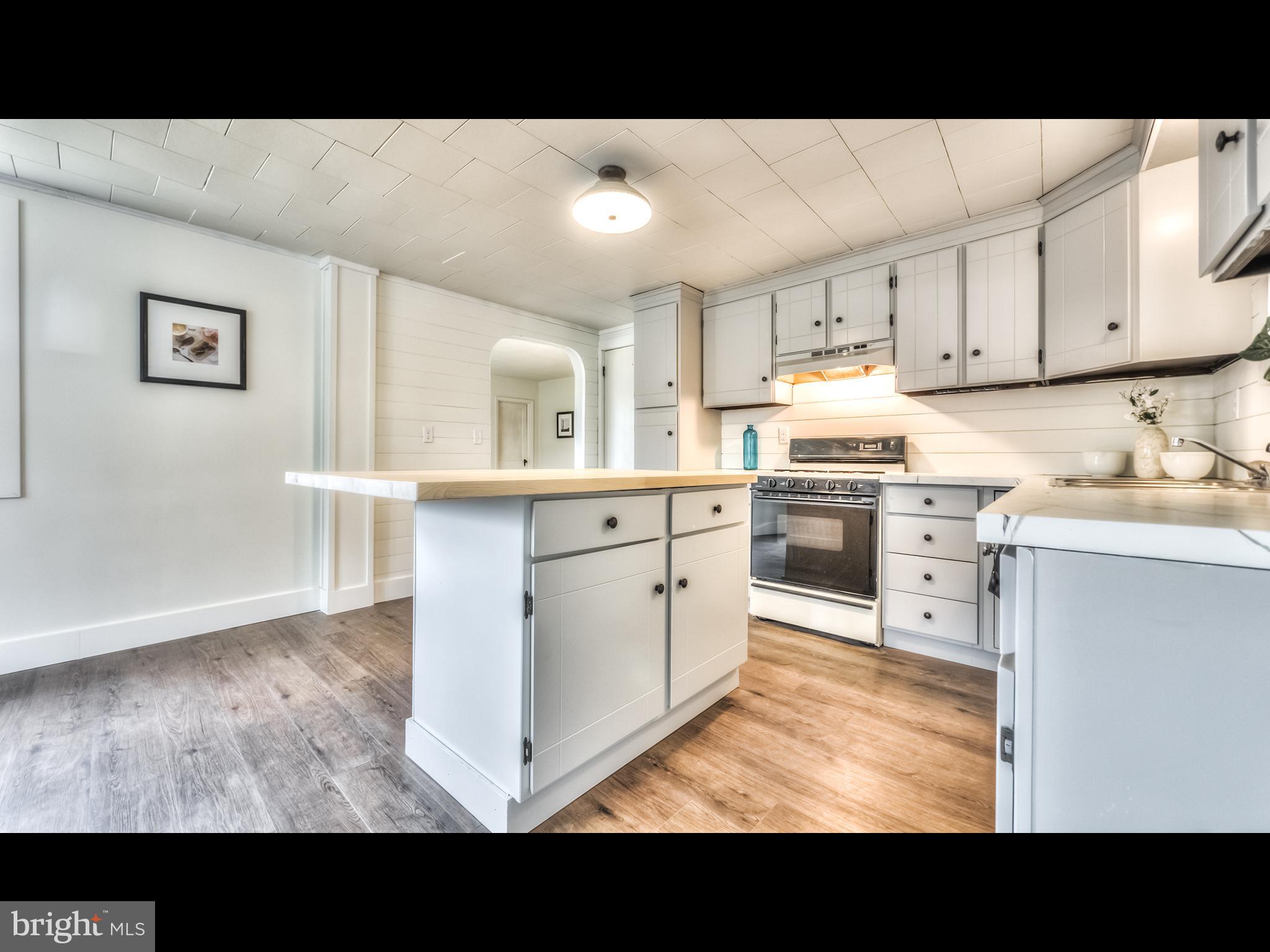 281 Reynolds Mill Road York, PA 17403 - Photo 5 of 33 Gallery Image 5