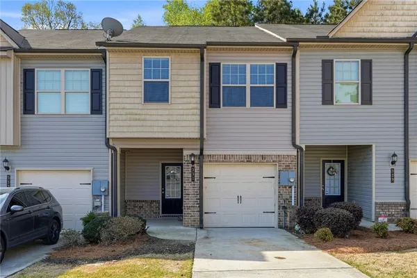$1,800 | 331 Turtle Creek Drive, Winder, GA 30680