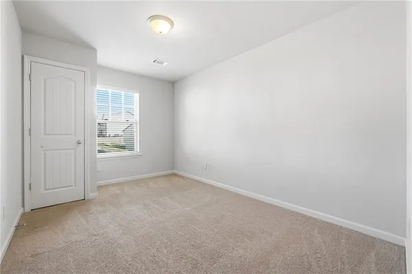 $1,800 | 331 Turtle Creek Drive, Winder, GA 30680