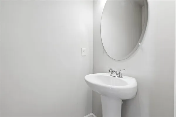 $1,800 | 331 Turtle Creek Drive, Winder, GA 30680