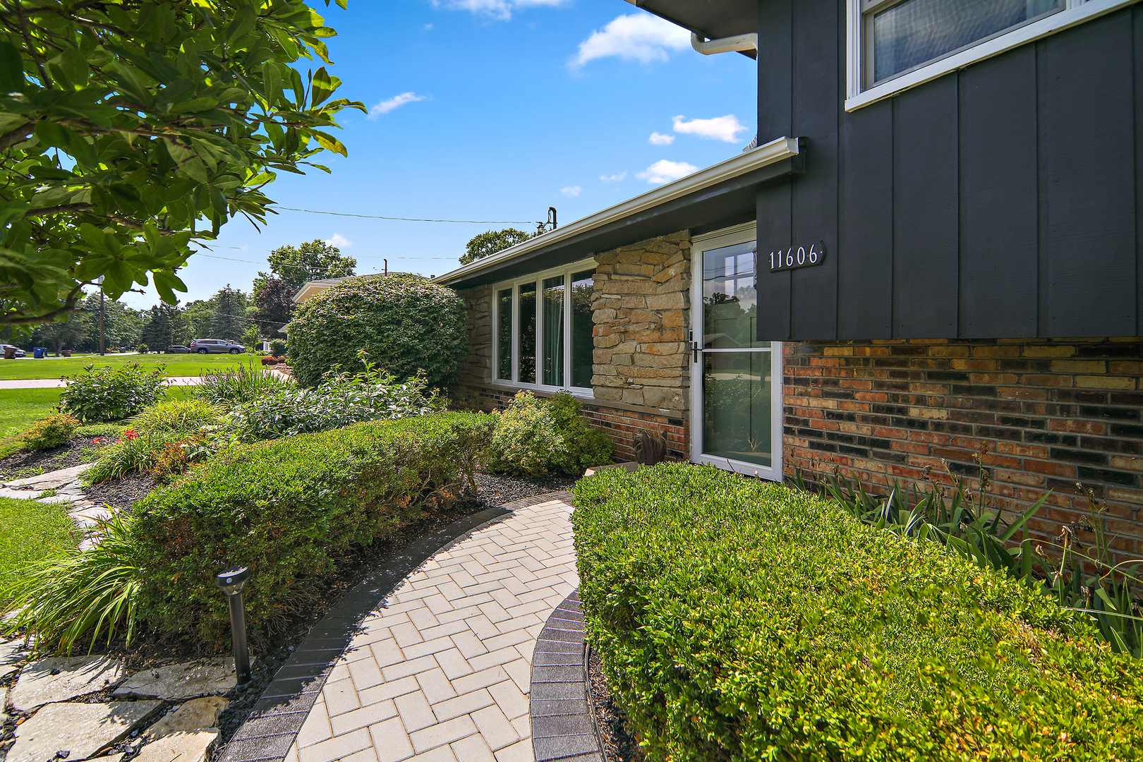 11606 North Brightway Road Mokena, IL 60448 - Photo 4 of 61 Gallery Image 4
