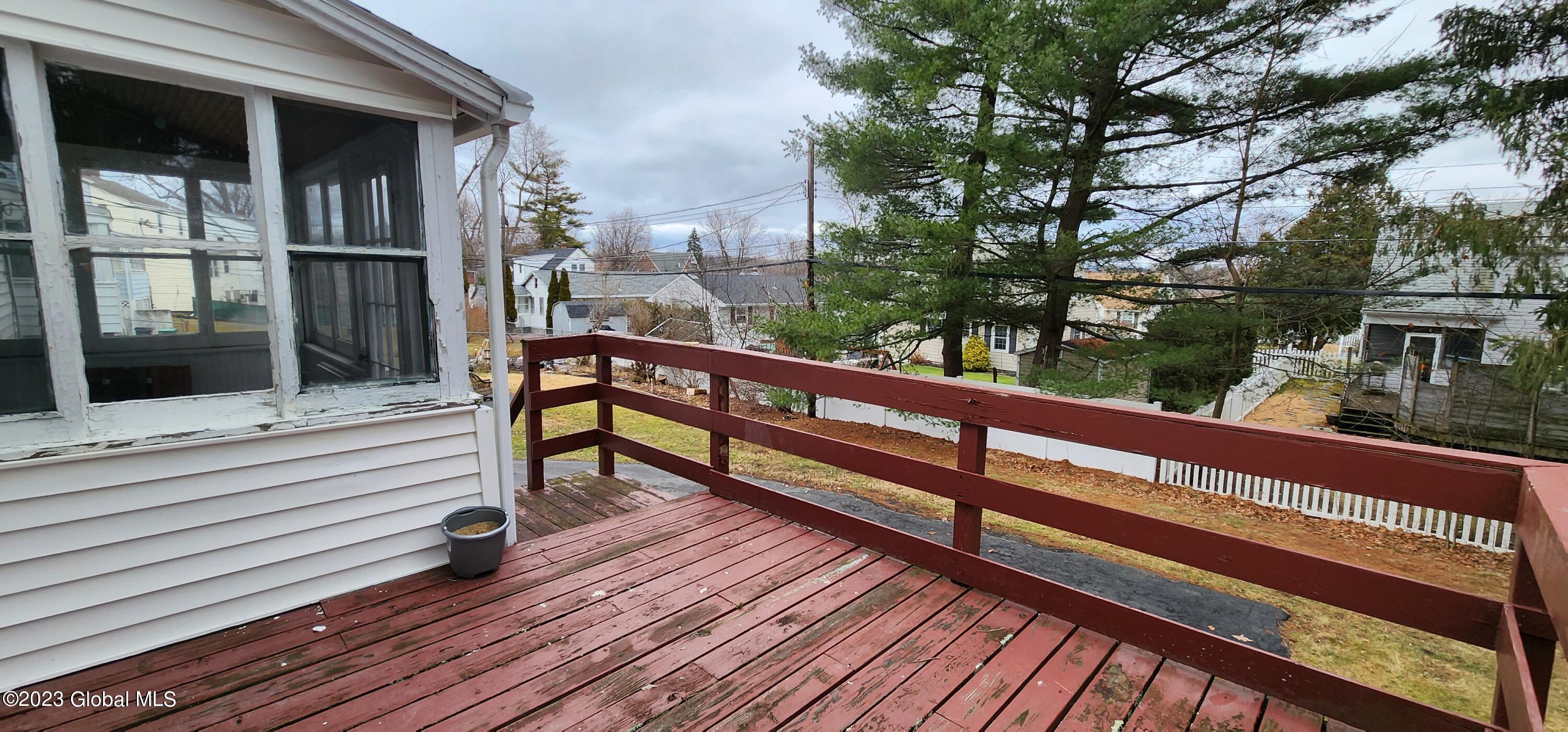 30 Hillcrest Road Latham, NY 12110 - Photo 43 of 44 20230217_143417