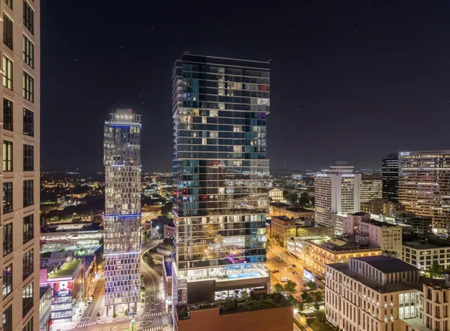 $630,000 | 805 Church Street, Unit 2807, Nashville, TN 37203