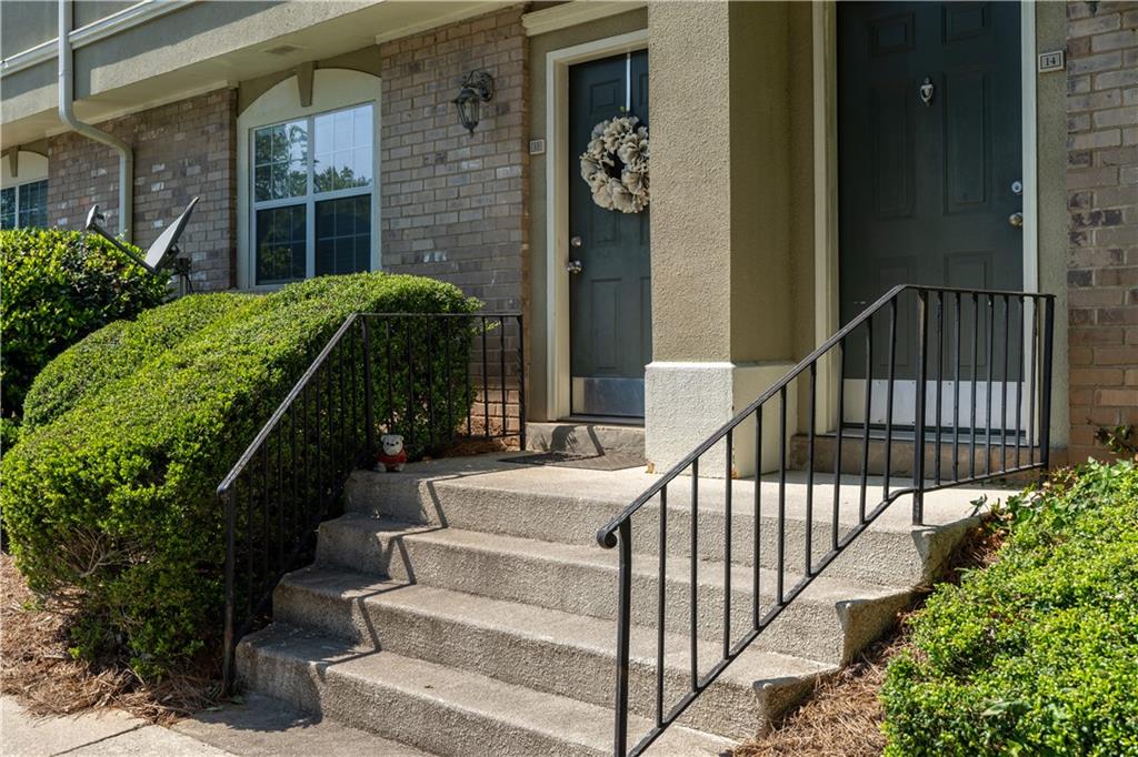 6900 Roswell Road, Unit N13 Sandy Springs, GA 30328 - Photo 2 of 55