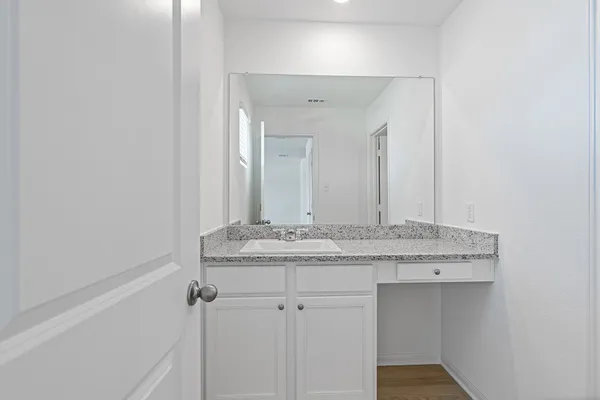 $2,215 | 14620 Wahlbergs Way, Elgin, TX 78621