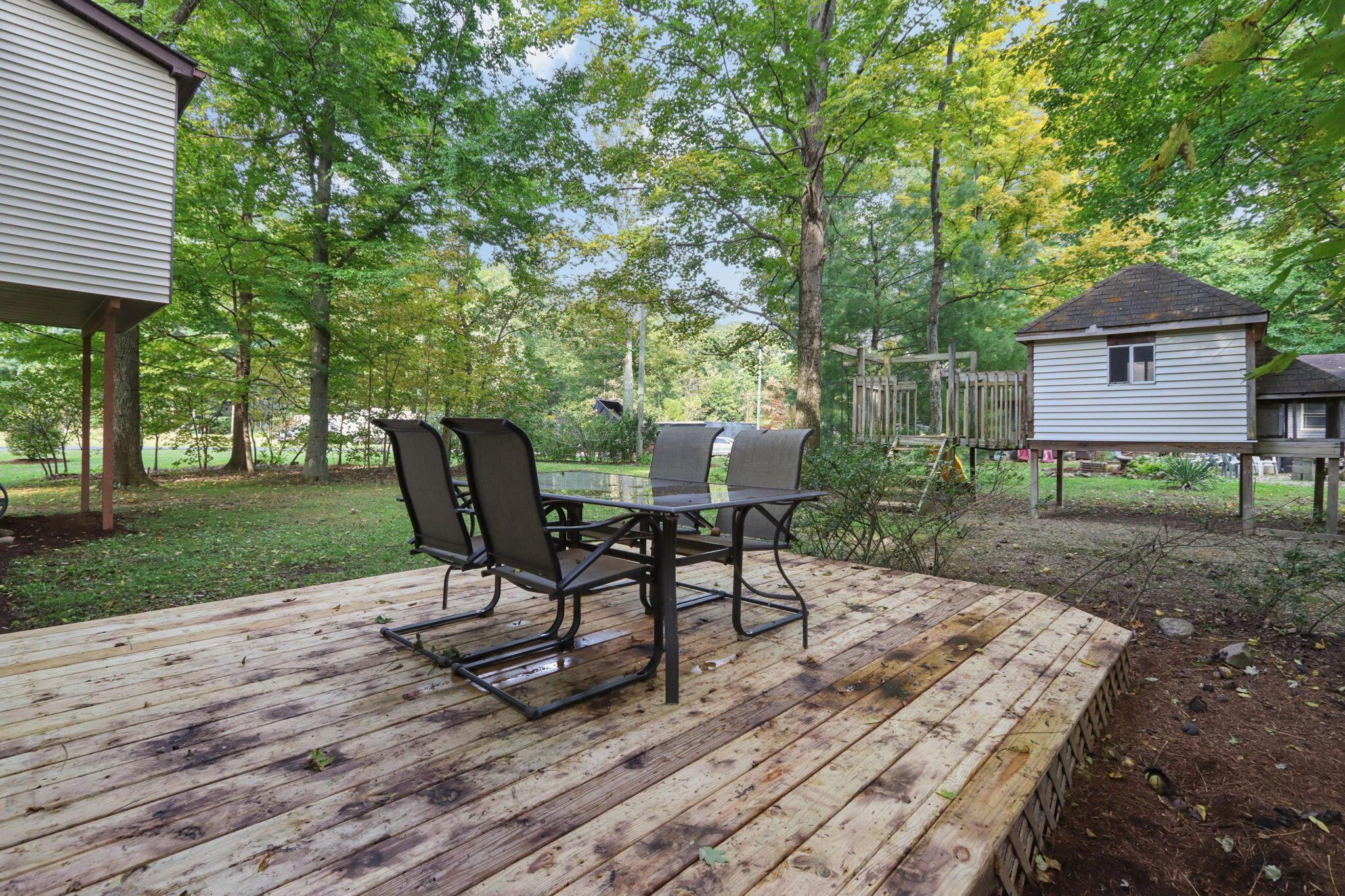 7115 Watkins Road Southwest Pataskala, OH 43062 - Photo 35 of 43 New deck