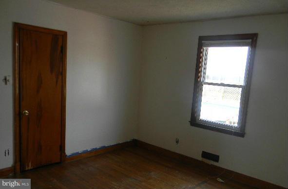 114 Cloverhill Road Pasadena, MD 21122 - Photo 11 of 14 Bedroom