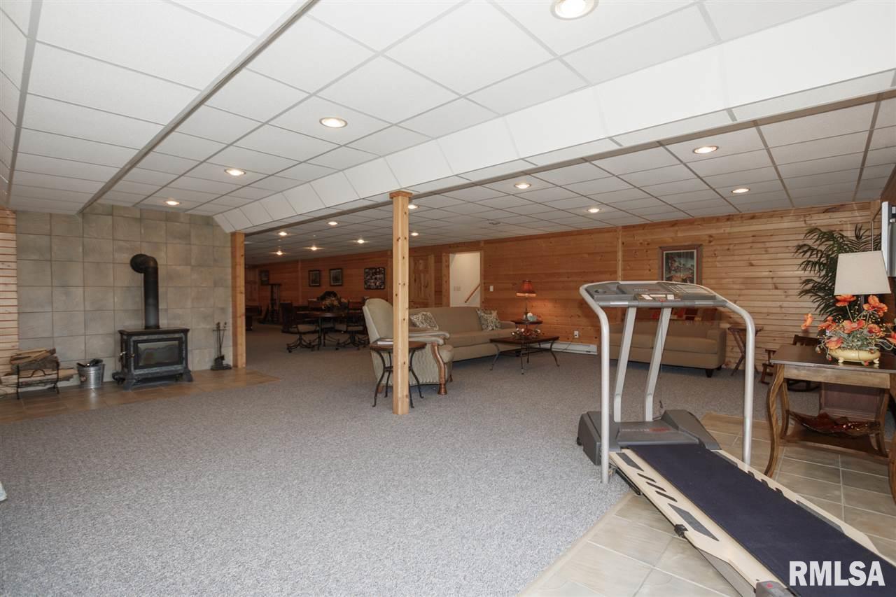 12281 Mennonite Church Road Pekin, IL 61554 - Photo 16 of 29