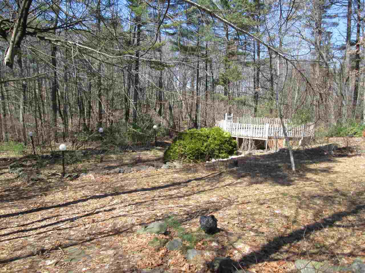 123 Rockingham Road Londonderry, NH 03053 - Photo 26 of 27