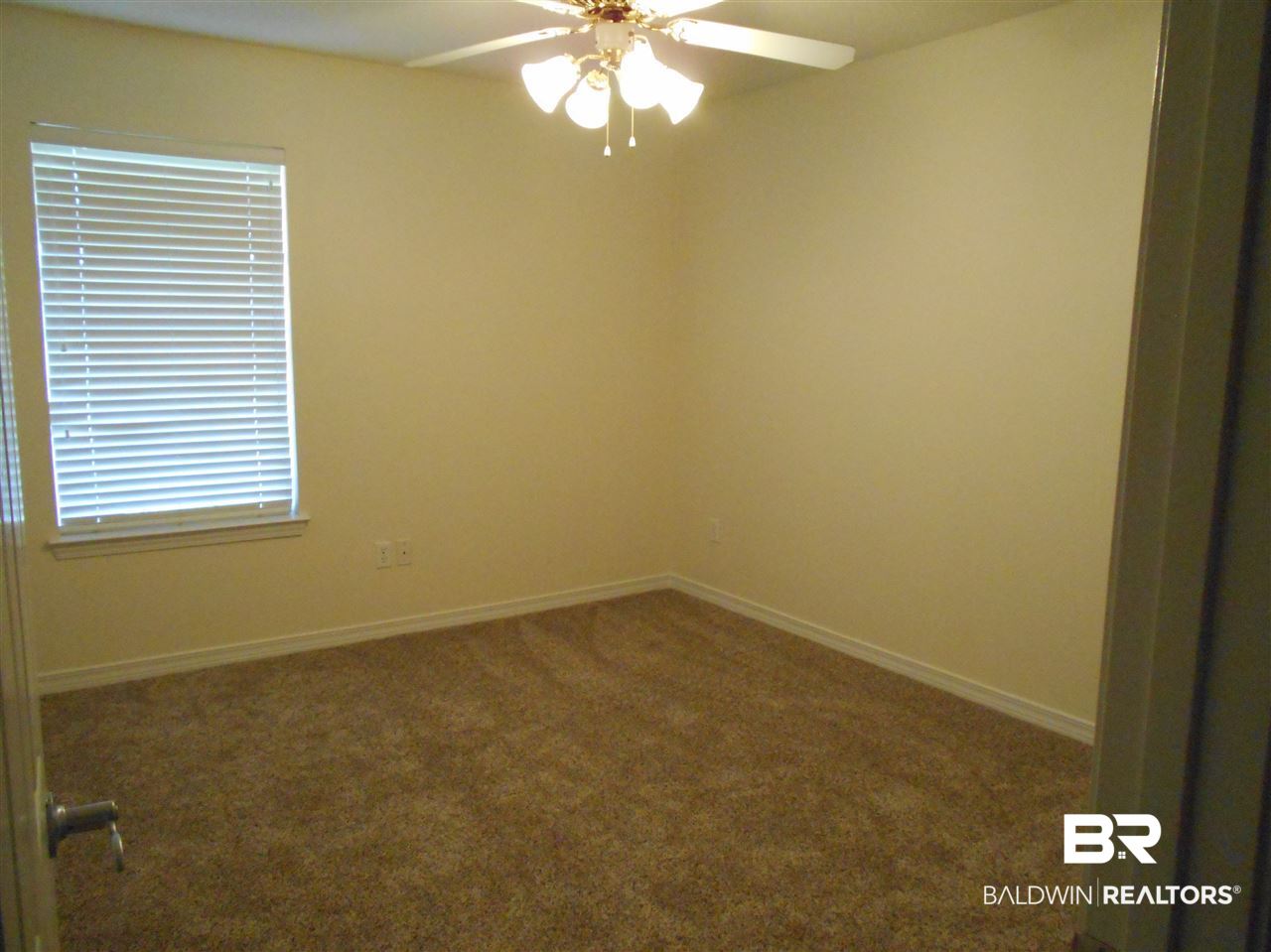 112 Vivian Loop Fairhope, AL 36532 - Photo 8 of 11