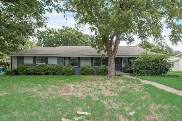 $2,250 | 9580 Magnolia Road, Frisco, TX 75033
