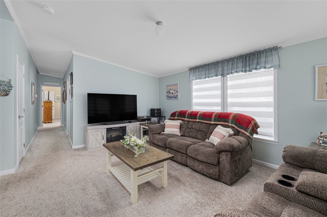 40 Hemlock Road Glocester, RI 02814 - Photo 20 of 41 Gallery Image 20