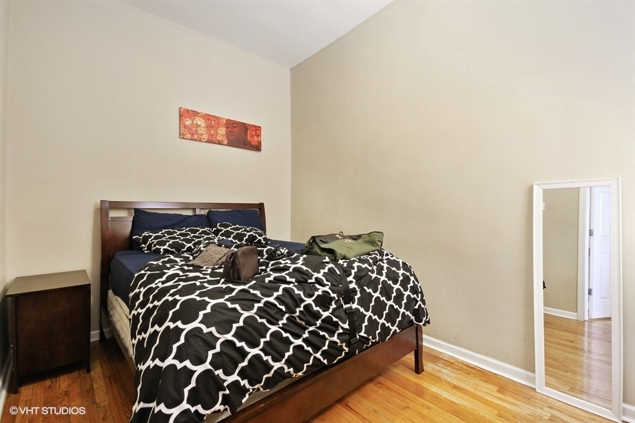 1138 West Addison Street, Unit 2 Chicago, IL 60613 - Photo 7 of 10