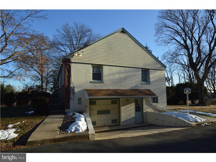 19 Buck Road, Unit 19 Huntingdon Valley, PA 19006 - Photo 3 of 15 Gallery Image 3