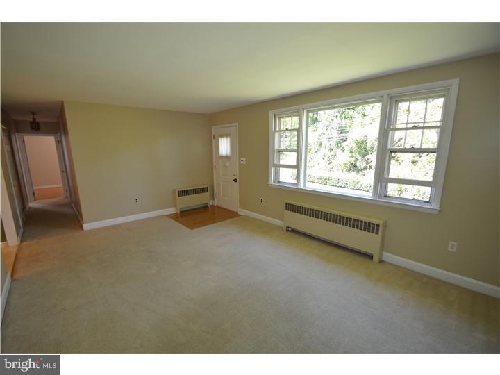 19 Buck Road, Unit 19 Huntingdon Valley, PA 19006 - Photo 8 of 15 Gallery Image 8