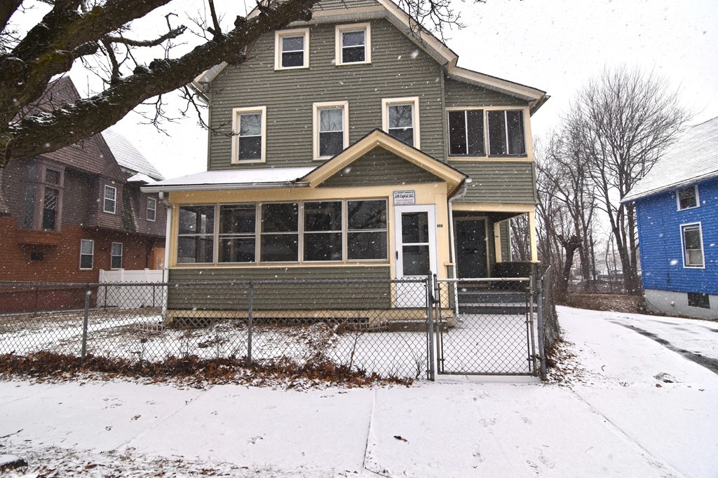 406 St James Avenue Springfield, MA 01109 - Photo 1 of 30 Gallery Image 1